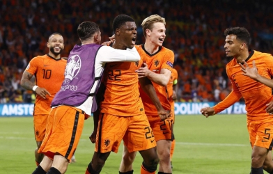 Chuột thần tài dự đoán Hà Lan vs Bắc Macedonia: 'Cửa dưới' méo mặt!