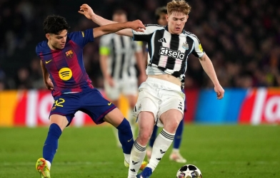 Cơn cuồng phong tại Camp Nou: Ngày La Masia mở hội và nỗi ám ảnh bám buộc 'Chích chòe'