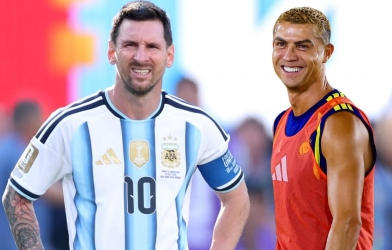 Ronaldo đăng 4 chữ gây chú ý trong ngày Messi chia tay ĐT Argentina