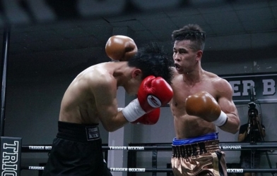 Đánh áp đảo đối thủ, võ sĩ Việt Nam hạ gục nhà vô địch Thái Lan sau 2 hiệp