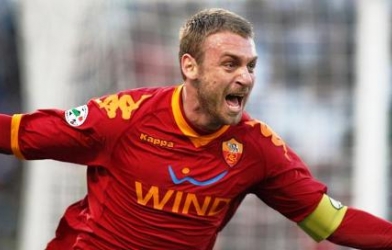 ''Cảm ơn Chúa vì tôi không tới Man Utd''