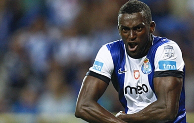 Jackson Martinez lại chào mời Arsenal