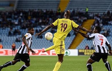 CHÍNH THỨC: Monaco chiêu mộ Lacina Traore