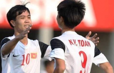 Cúp Tứ hùng 2014: Chờ bộ đôi Công Phượng - Văn Toàn tỏa sáng