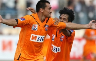 HN.T&T gọi, SHB.ĐN trả lời: Bầu Hiển thắng lớn loạt ra quân