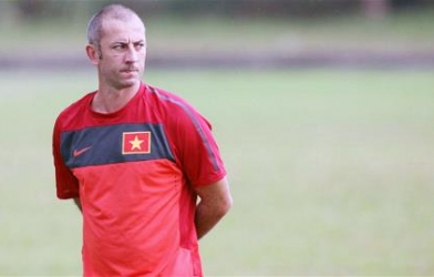 Bầu Đức: Thầy Giôm vẫn ở lại với U19 VN
