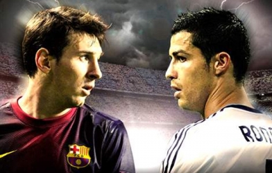 Ronaldo ngồi cạnh Messi tại Gala trao giải Quả bóng Vàng