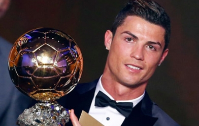 Ronaldo tiếp tục ẵm thêm giải thưởng năm 2013