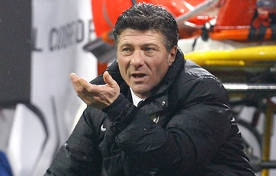 Inter Milan rơi tự do: Mua ai, bán ai bây giờ?