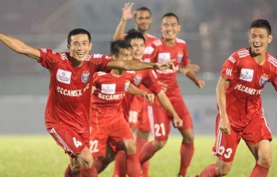 B.Bình Dương vs Than Quảng Ninh: Đội khách gặp khó, 17h00 ngày 25/01