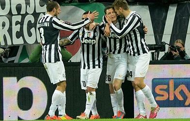 Pirlo khiến mọi việc dễ dàng hơn