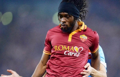 Gervinho bóng gió chỉ trích Arsene Wenger