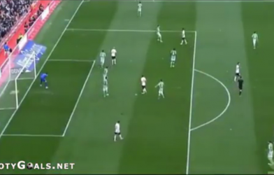 Video bàn thắng: Valencia 5-0 Real Betis (Vòng 23 - La Liga 2013/14)