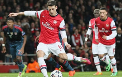 Franck Ribery biết trước Ozil sẽ sút hỏng phạt đền