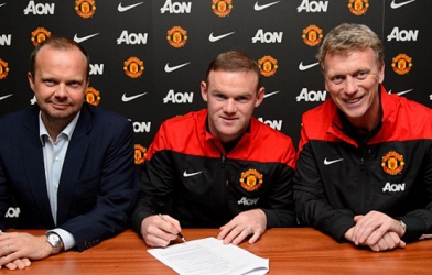 Nhận lương khủng, Rooney chính thức gia hạn với Man Utd đến 2019