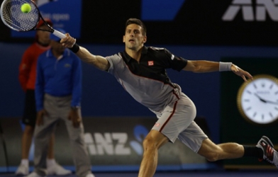 Dubai Tennis Championships: Đánh bại Istomin, Djokovic gặp Bautista-Agut tại vòng 2