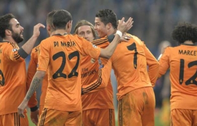 Video bàn thắng: Schalke 04 1–6 Real (Champions League 2013/14)