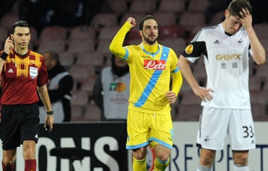 Swansea và Lazio dừng bước tại vòng 1/16 Europa League