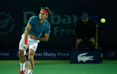 Video tennis: Khả năng di chuyển và đánh bóng ấn tượng của Federer vs Djokovic