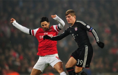 Cựu HLV Heynckes ngăn Kroos đến M.U