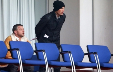 Zidane nhấp nhổm xem con trai Enzo thi đấu