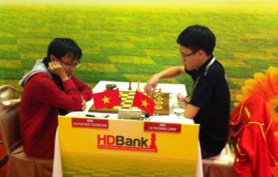 Đánh bại Quang Liêm, Trường Sơn lên ngôi đầu giải cờ vua HDBank 2014