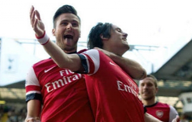 Tomas Rosicky: Premier League sẽ căng thẳng đến ngày cuối cùng