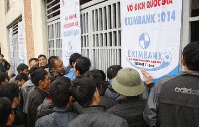 Cặp vé xem trận Than Quảng Ninh – HN.T&T giá 1 triệu