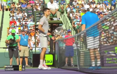 Video tennis: Pha bóng đầy tranh cãi giữa Djokovic và Murray