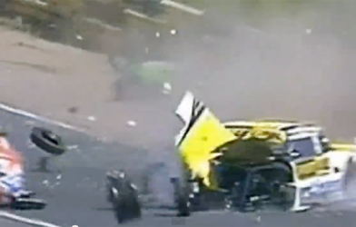 Video đua xe: Tay đua tử nạn sau tai nạn ô tô liên hoàn tại Argentina