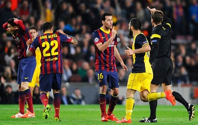 Barca không vào được bán kết Champions League là lỗi của...