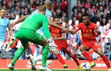 Kompany mắc sai lầm khiến Man City ôm hận trước Liverpool