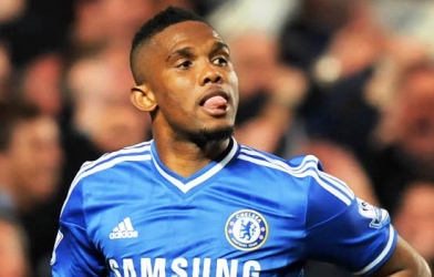 Chelsea sẽ bán Eto'o cho Tottenham