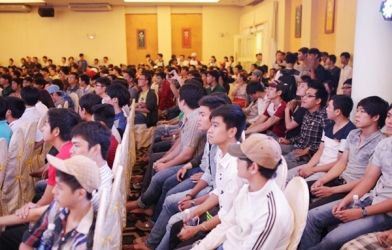 Hơn 2.000 game thủ cháy hết mình cùng Ngạo Kiếm Vô Song