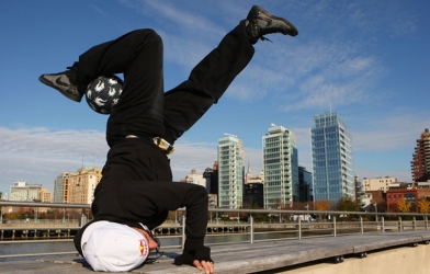 Video bóng đá: Màn trình diễn bóng đá đường phố đẳng cấp hàng đầu