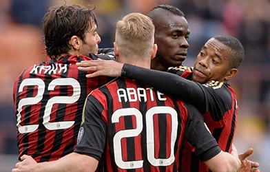 Đội hình tiêu biểu vòng 34 Serie A: Thành Milan lên tiếng