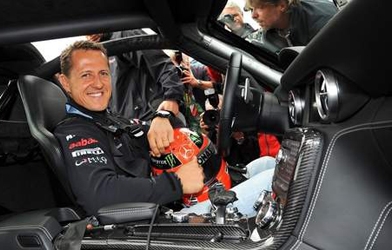 113 ngày sau vụ tai nạn: Schumacher bị đâm đơn kiện tại Tây Ban Nha