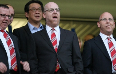 Man Utd tổ chức họp khẩn chuẩn bị bổ nhiệm Louis van Gaal?