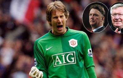 Van der Sar cho rằng Louis van Gaal còn giỏi hơn Alex Ferguson