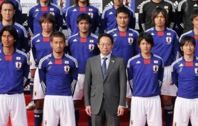 VFF phủ nhận đang liên lạc với HLV Takeshi Okada