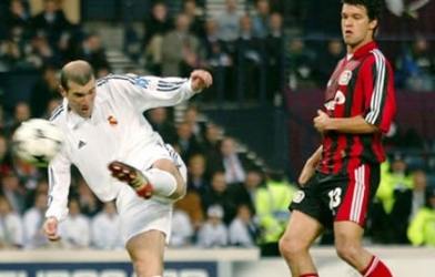 Chung kết Cúp C1: Nhớ lại trận Real Madrid 2-1 Leverkusen năm 2002