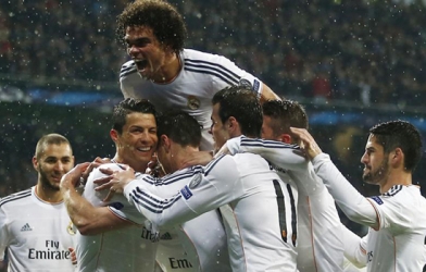 Top 10 CLB giá trị nhất thế giới: Real Madrid số 1, Barca vượt mặt Man Utd