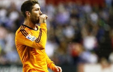 Ramos lập siêu phẩm sút phạt, ghi 5 bàn trong 4 trận