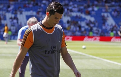 Ronaldo đột ngột tái phát chấn thương, lỡ cơ hội độc chiếm chiếc giày Vàng