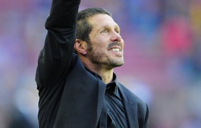 HLV Simeone được cả thế giới tung hô