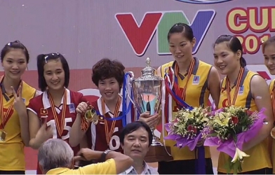 VTV Cup 2014: Đánh bại Thái Lan, Việt Nam lên ngôi vô địch