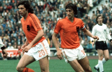 World Cup 1974: Ngất ngây với 'Cơn lốc màu da cam'