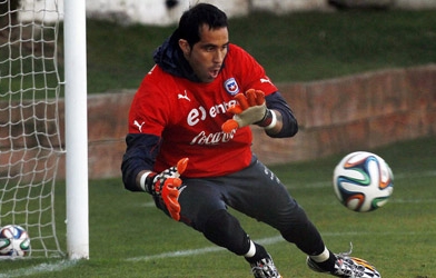 Bravo: 'Ai lại không muốn đến Barca'