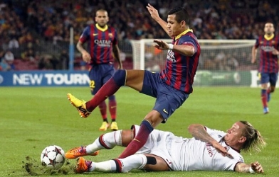 Chuyển nhượng 8/6: Arsenal mua Balotelli, M.U sắp có Sanchez?