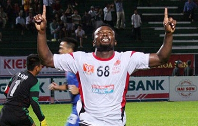 Oseni thăng hoa, ĐT Long An vào bán kết Cúp Quốc gia